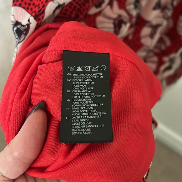 H&M Poppy Print Dress - Picture 5 of 5